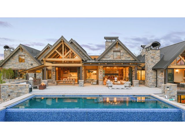 4384 N 95th St, Lafayette, CO 80026