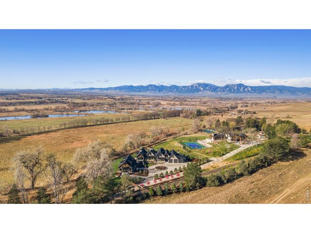 4384 N 95th St, Lafayette, CO 80026