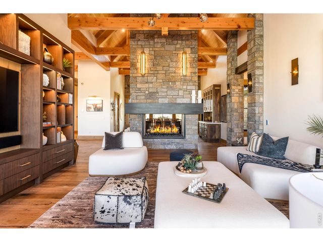 4384 N 95th St, Lafayette, CO 80026