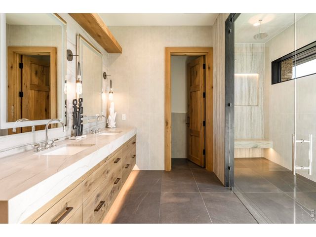 4384 N 95th St, Lafayette, CO 80026