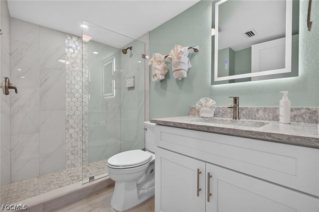 2445 W Gulf DR A2, Sanibel, FL 33957