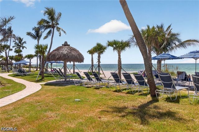 2445 W Gulf DR A2, Sanibel, FL 33957