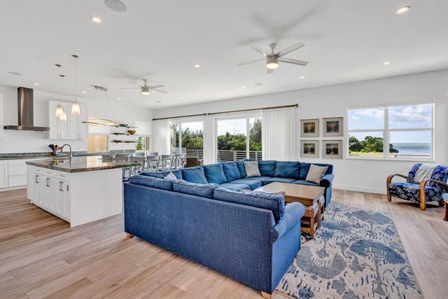 2010 Sombrero Beach Road, Marathon, FL 33050