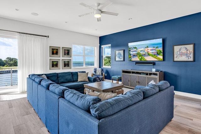 2010 Sombrero Beach Road, Marathon, FL 33050