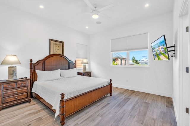 2010 Sombrero Beach Road, Marathon, FL 33050