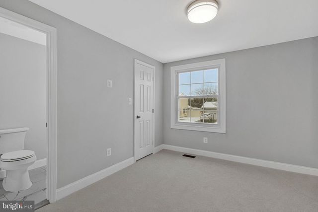 709 N BELFORT ST, Sterling, VA 20164