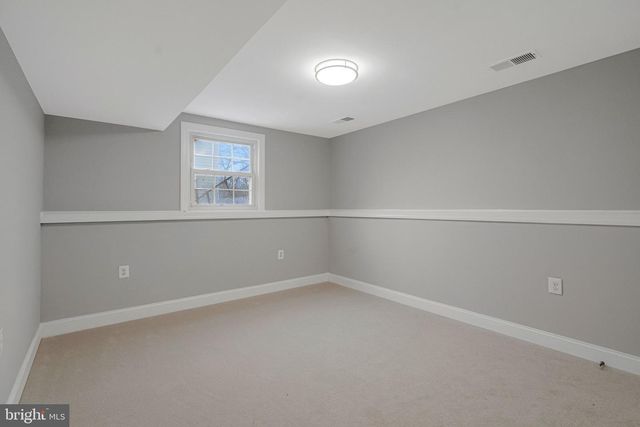 709 N BELFORT ST, Sterling, VA 20164