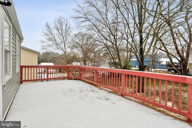 709 N BELFORT ST, Sterling, VA 20164