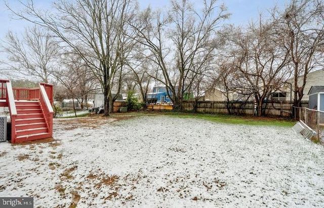 709 N BELFORT ST, Sterling, VA 20164