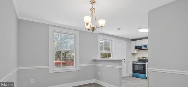 709 N BELFORT ST, Sterling, VA 20164