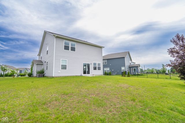 17255 Seaboard Place, Noblesville, IN 46060