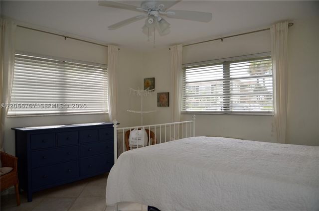 17050 NE 14th Ave 115, Miami, FL 33162