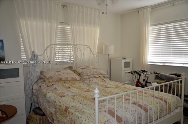 17050 NE 14th Ave 115, Miami, FL 33162