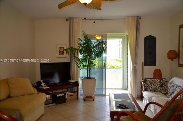 17050 NE 14th Ave 115, Miami, FL 33162