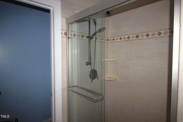 8136 Coleraine Court, Raleigh, NC 27615