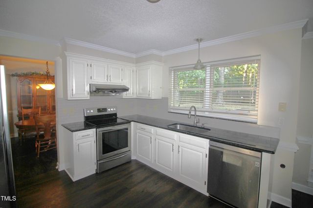 8136 Coleraine Court, Raleigh, NC 27615