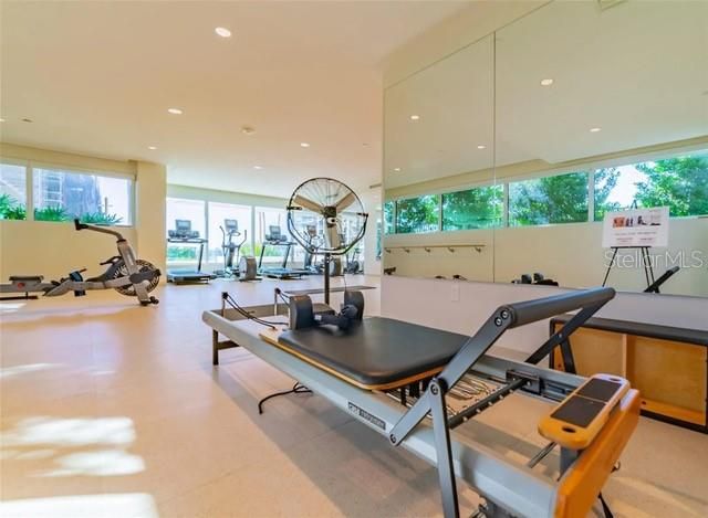 920 N OSCEOLA AVENUE 303, Clearwater, FL 33755