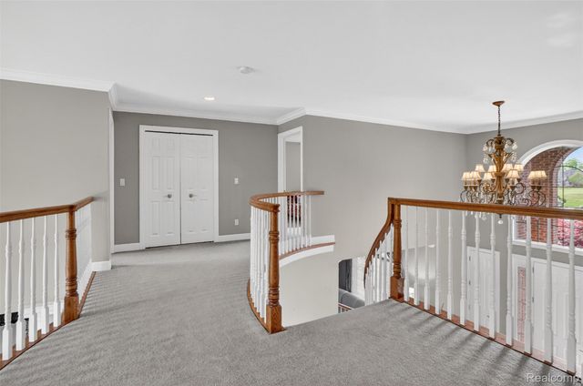 2747 Pebble Beach Drive, Oakland Charter Township, MI 48363