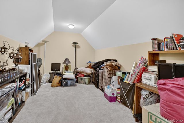 2747 Pebble Beach Drive, Oakland Charter Township, MI 48363