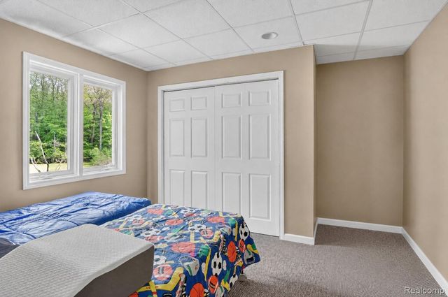 2747 Pebble Beach Drive, Oakland Charter Township, MI 48363