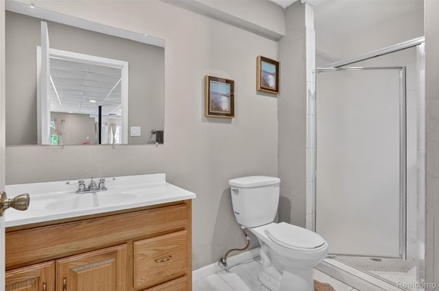 2747 Pebble Beach Drive, Oakland Charter Township, MI 48363