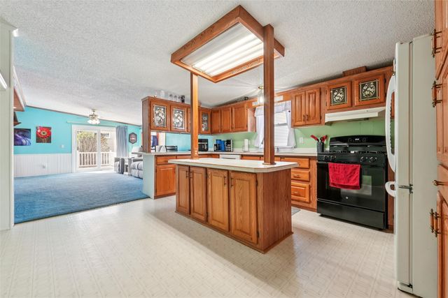 514 SE Marigold Court, Ankeny, IA 50021