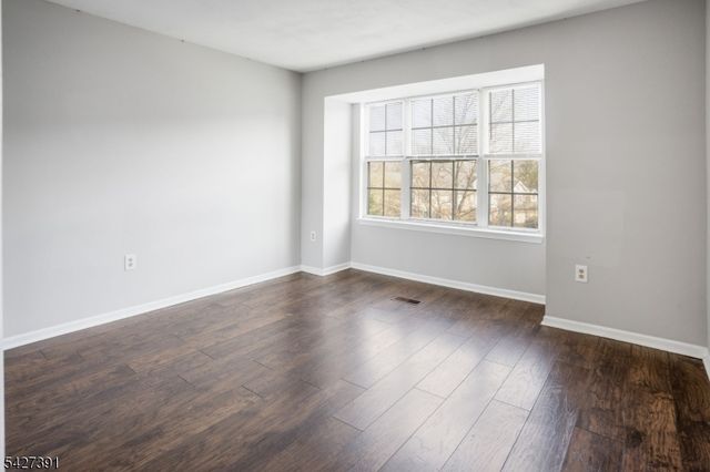 166 Sapphire ln, Franklin Twp., NJ 08823