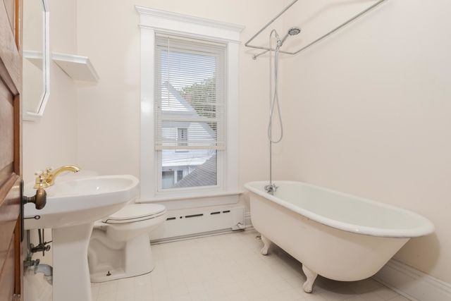 205 E Howard Street, Pontiac, IL 61764