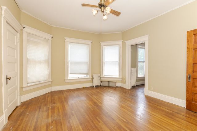 205 E Howard Street, Pontiac, IL 61764