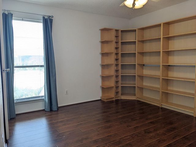 7950 N Stadium Drive 136, Houston, TX 77030