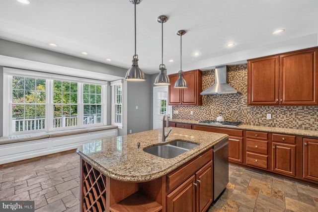 10117 MEYER POINT TER, Potomac, MD 20854