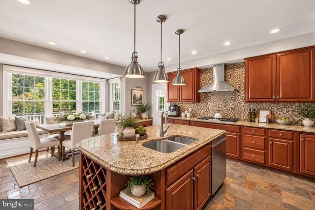 10117 MEYER POINT TER, Potomac, MD 20854