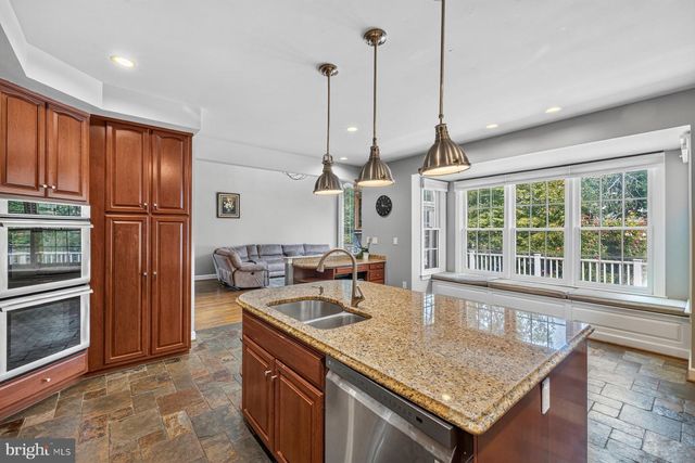 10117 MEYER POINT TER, Potomac, MD 20854