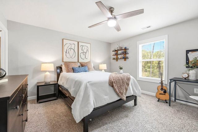 113 IRELAND DR, Fredericksburg, VA 22406