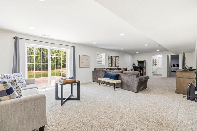 113 IRELAND DR, Fredericksburg, VA 22406