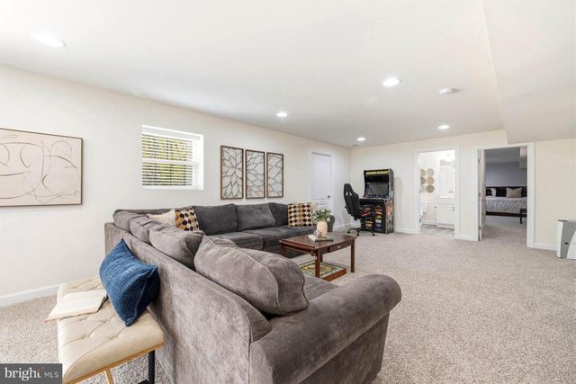 113 IRELAND DR, Fredericksburg, VA 22406
