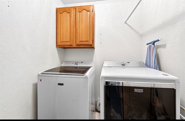 2928 Beaver Creek Street, Springdale, AR 72764