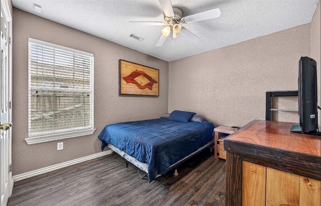 2928 Beaver Creek Street, Springdale, AR 72764