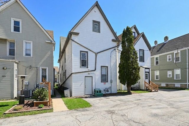 2531 Murray AVENUE, Milwaukee, WI 53211