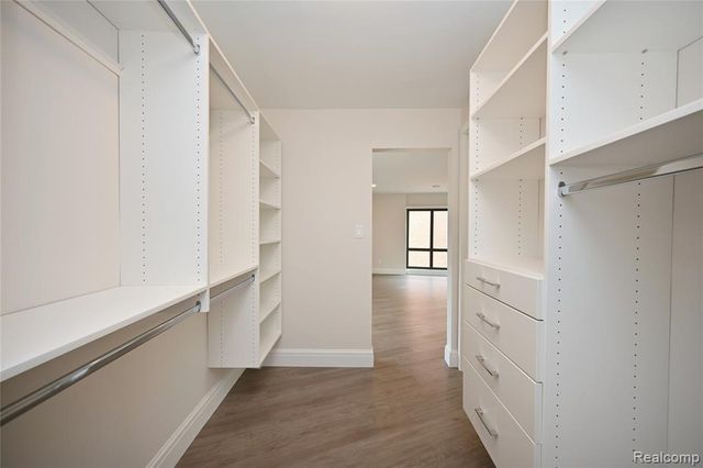 211 E Merrill Street 505, Birmingham, MI 48009