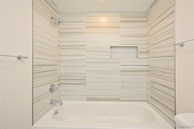 211 E Merrill Street 505, Birmingham, MI 48009