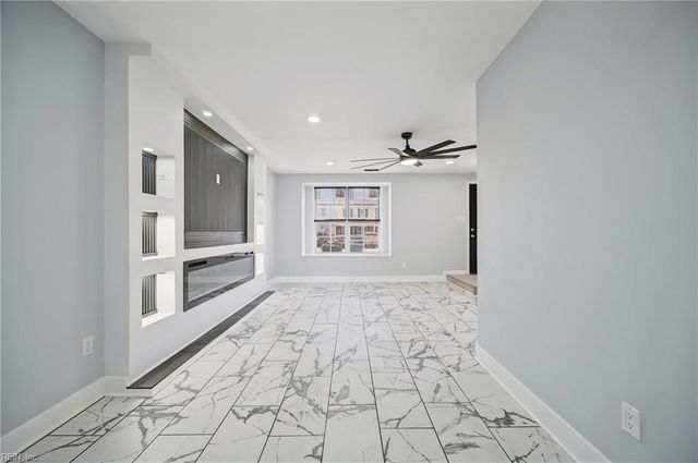 1556 Fairfax DR, Virginia Beach, VA 23453