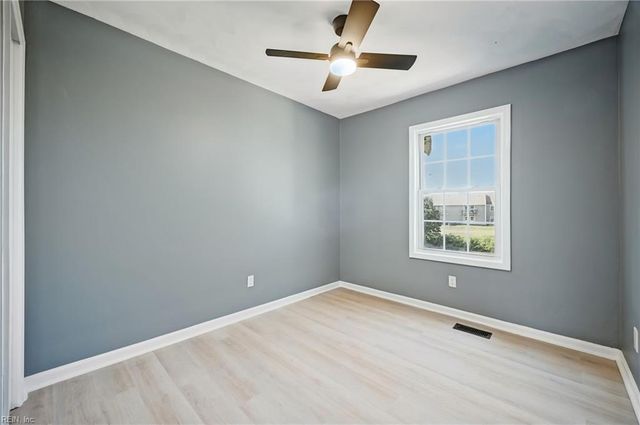 1556 Fairfax DR, Virginia Beach, VA 23453