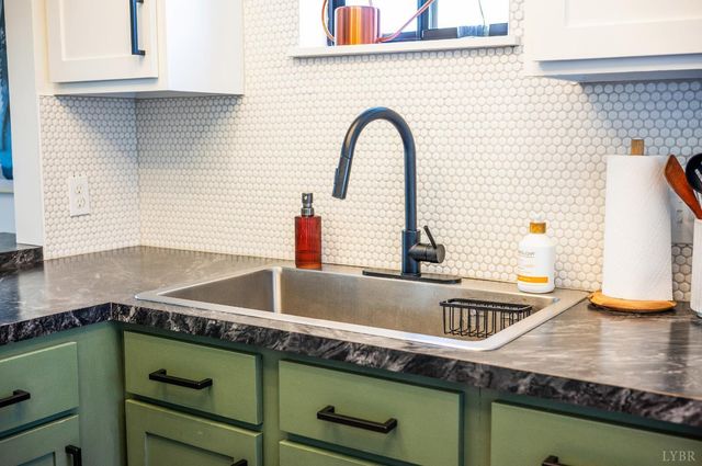 1124 Twin Springs Court, Forest, VA 24551