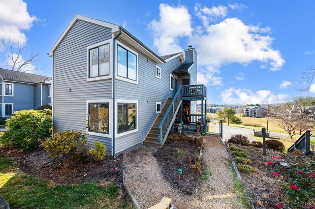 1124 Twin Springs Court, Forest, VA 24551