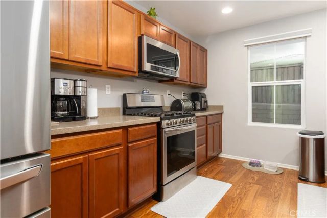 684 Julian, San Jacinto, CA 92582