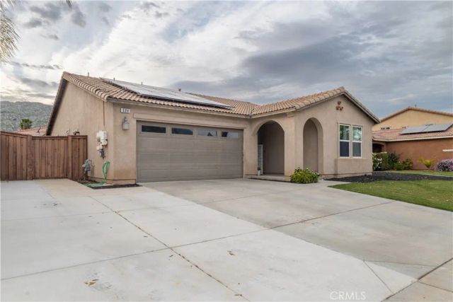 684 Julian, San Jacinto, CA 92582