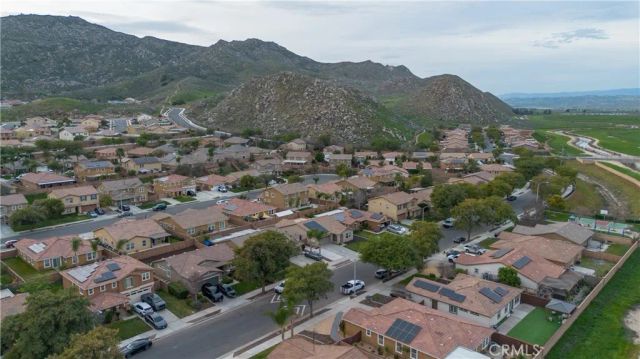 684 Julian, San Jacinto, CA 92582