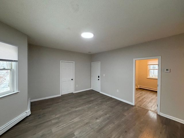 137 Midland 1, Lowell, MA 01851