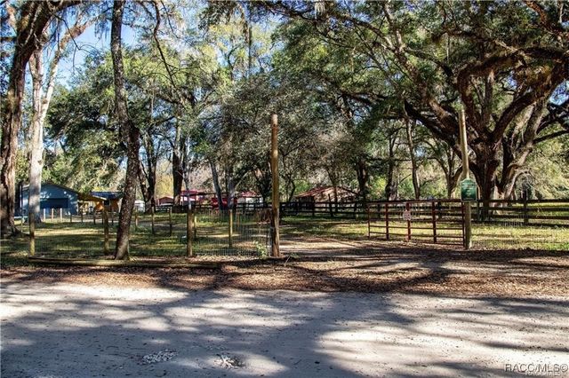 7545 S Old Oaks Drive, Floral City, FL 34436